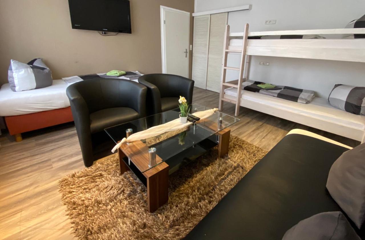 Hövelhof Wilsmann Apartmentvermietung מראה חיצוני תמונה