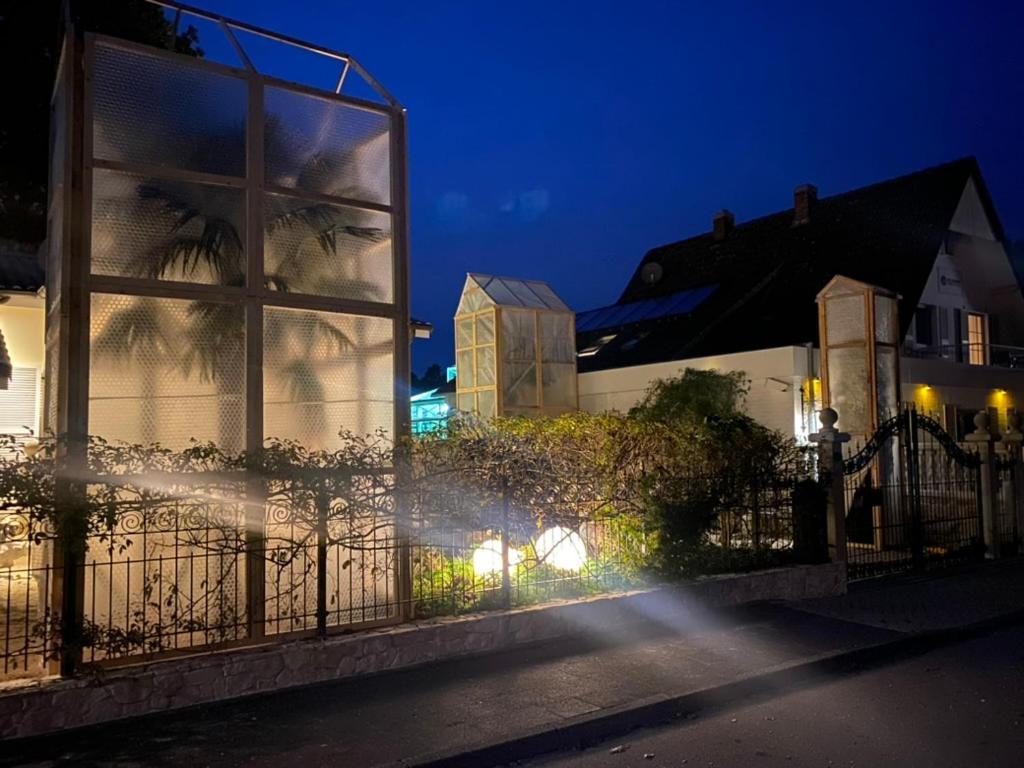 Hövelhof Wilsmann Apartmentvermietung מראה חיצוני תמונה